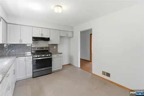 1109 Essex Avenue Linden NJ 07036