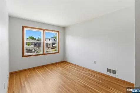 1109 Essex Avenue Linden NJ 07036