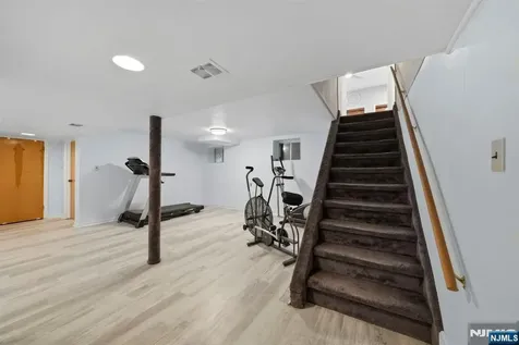 202 Colonial Avenue Saddle Brook NJ 07663