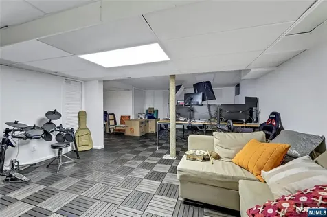45 Kershner Place Fair Lawn NJ 07410