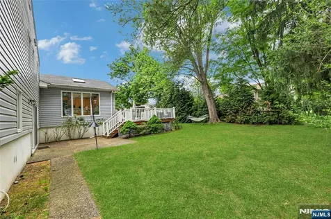 45 Kershner Place Fair Lawn NJ 07410