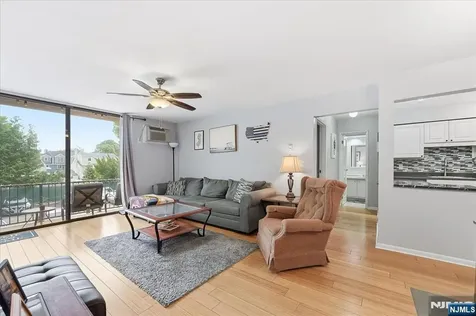 464 Liberty Street Little Ferry NJ 07643