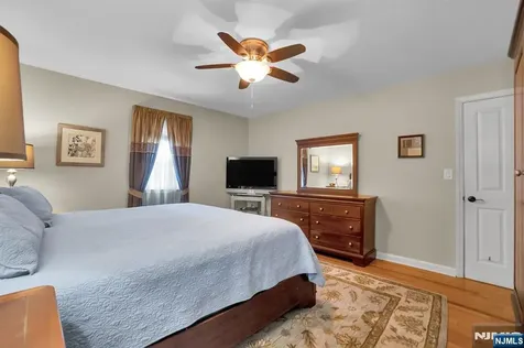 114 Wyckoff Avenue Wyckoff NJ 07481