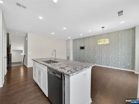90 Wesmont Drive Wood Ridge NJ 07075