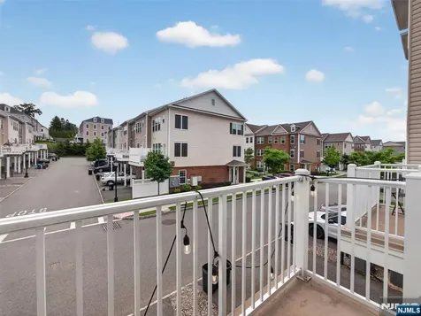 90 Wesmont Drive Wood Ridge NJ 07075
