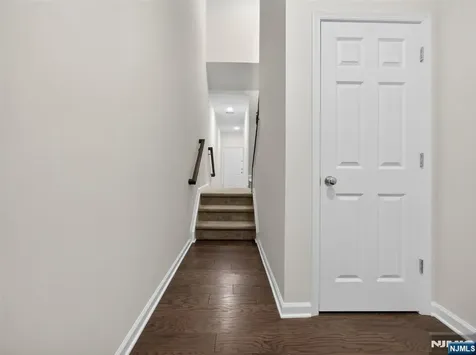 90 Wesmont Drive Wood Ridge NJ 07075