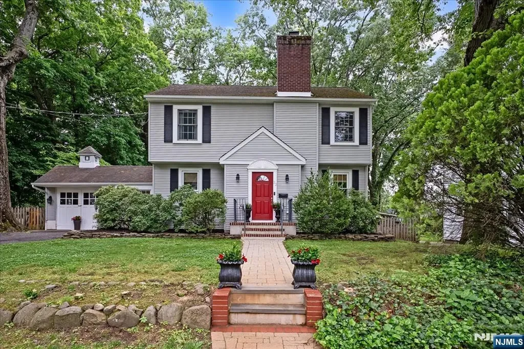 22 Sterling Place Glen Rock NJ 07452