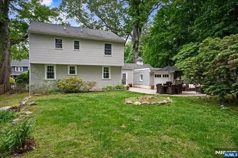 22 Sterling Place Glen Rock NJ 07452