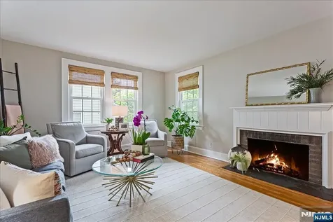 22 Sterling Place Glen Rock NJ 07452