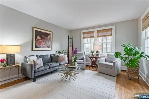 22 Sterling Place Glen Rock NJ 07452