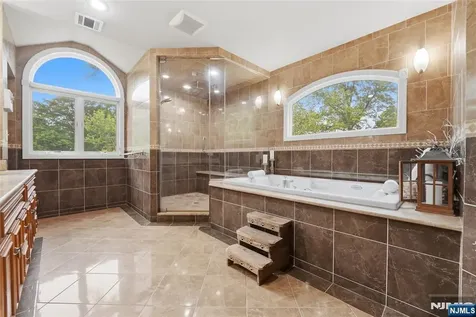 51 Cannonball Road Wanaque NJ 07465