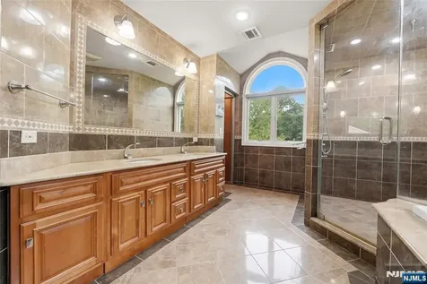 51 Cannonball Road Wanaque NJ 07465