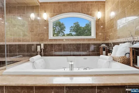 51 Cannonball Road Wanaque NJ 07465
