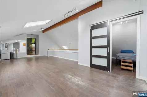 51 Cannonball Road Wanaque NJ 07465