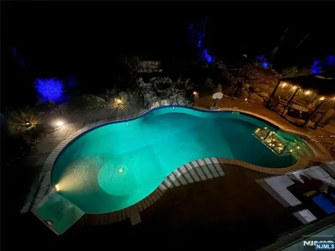 51 Cannonball Road Wanaque NJ 07465