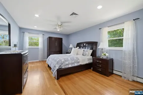7 Kossuth Place Wayne NJ 07470