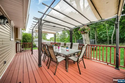 7 Kossuth Place Wayne NJ 07470