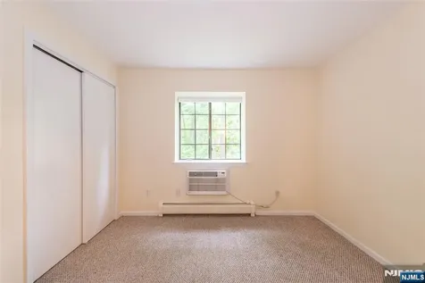 1406 Faulkner Court Mahwah NJ 07430