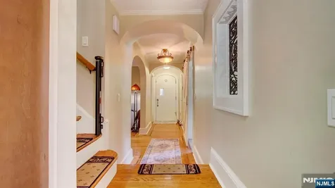 262 Northfield Avenue West Orange NJ 07052
