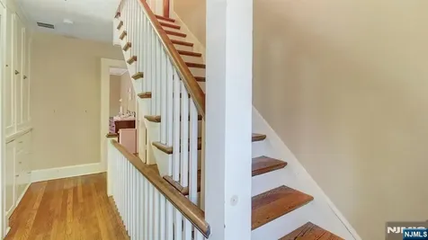 262 Northfield Avenue West Orange NJ 07052