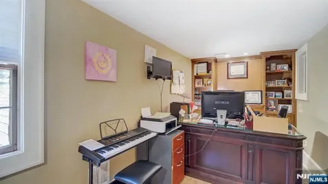 262 Northfield Avenue West Orange NJ 07052