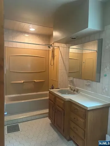 77 Goldfinch Lane West Milford NJ 07421
