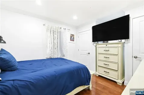 303-305 N 13th Street Newark NJ 07107