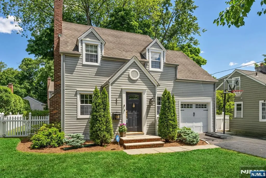 451 Bogert Avenue Ridgewood NJ 07450