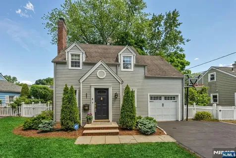 451 Bogert Avenue Ridgewood NJ 07450