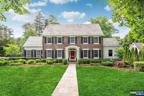 236 Mountain Avenue Ridgewood NJ 07450