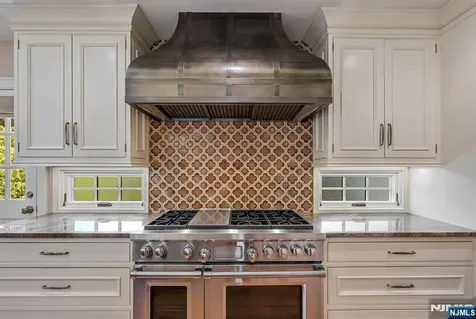 236 Mountain Avenue Ridgewood NJ 07450