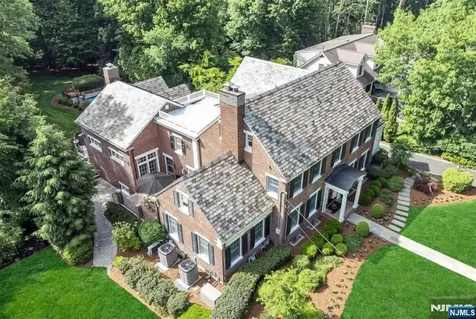236 Mountain Avenue Ridgewood NJ 07450