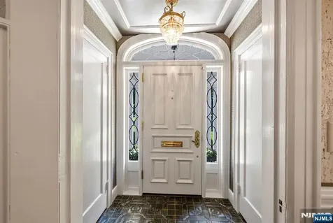 236 Mountain Avenue Ridgewood NJ 07450
