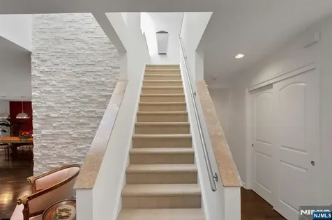 51 Hidden Ledge Road Englewood NJ 07631