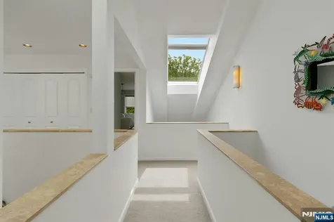 51 Hidden Ledge Road Englewood NJ 07631