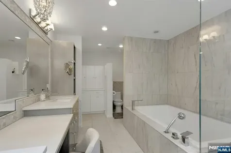 51 Hidden Ledge Road Englewood NJ 07631