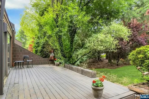51 Hidden Ledge Road Englewood NJ 07631