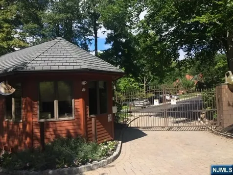 51 Hidden Ledge Road Englewood NJ 07631