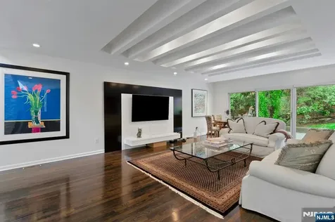 51 Hidden Ledge Road Englewood NJ 07631