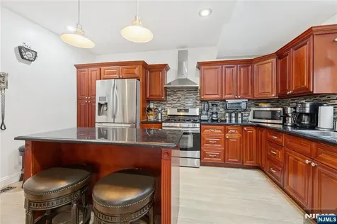 205 Summit Avenue Bogota NJ 07603