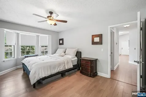 518 Holly Court Mahwah NJ 07430