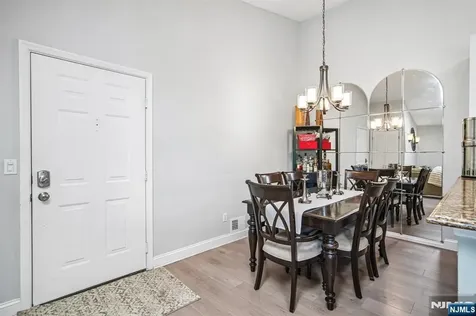 518 Holly Court Mahwah NJ 07430