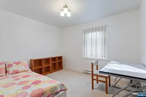 9 Arthur Terrace Livingston NJ 07039