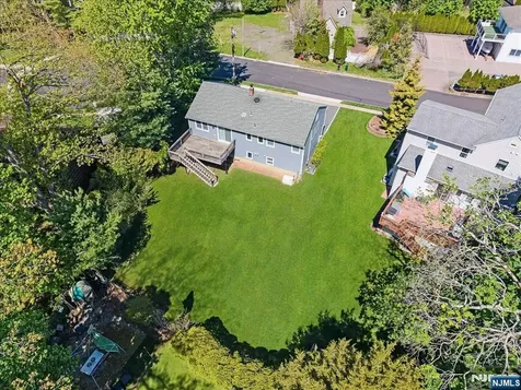 9 Arthur Terrace Livingston NJ 07039