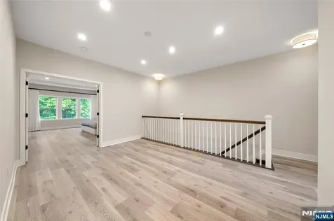 3 Azalea Lane Cedar Grove NJ 07009
