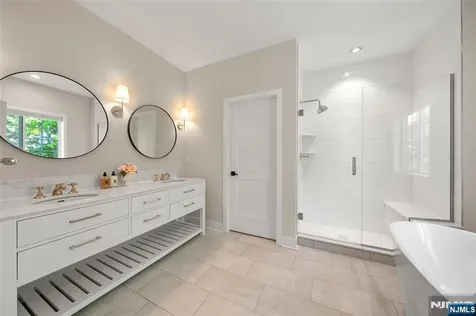 3 Azalea Lane Cedar Grove NJ 07009