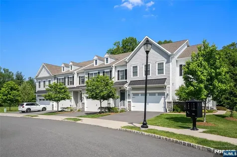 3 Azalea Lane Cedar Grove NJ 07009