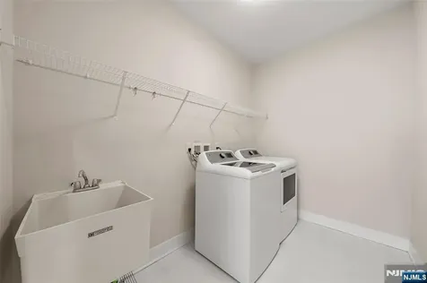 3 Azalea Lane Cedar Grove NJ 07009
