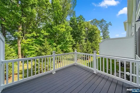 3 Azalea Lane Cedar Grove NJ 07009