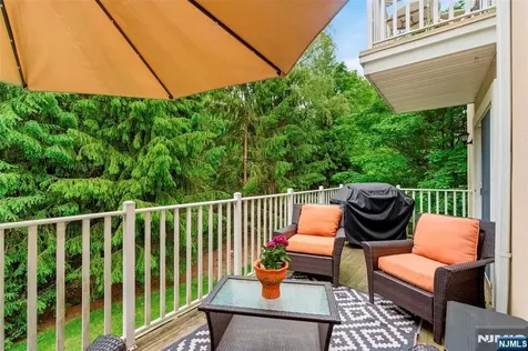 18 Birchwood Lane North Haledon NJ 07508